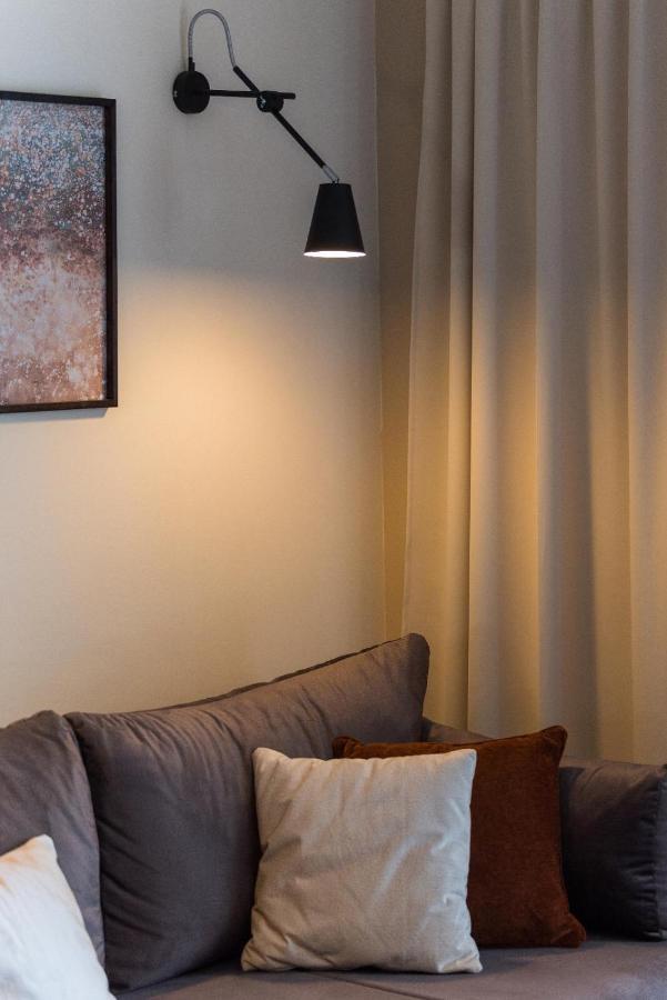 Chic Apartment Zoja Near Beach With Free Parking Макарська Екстер'єр фото
